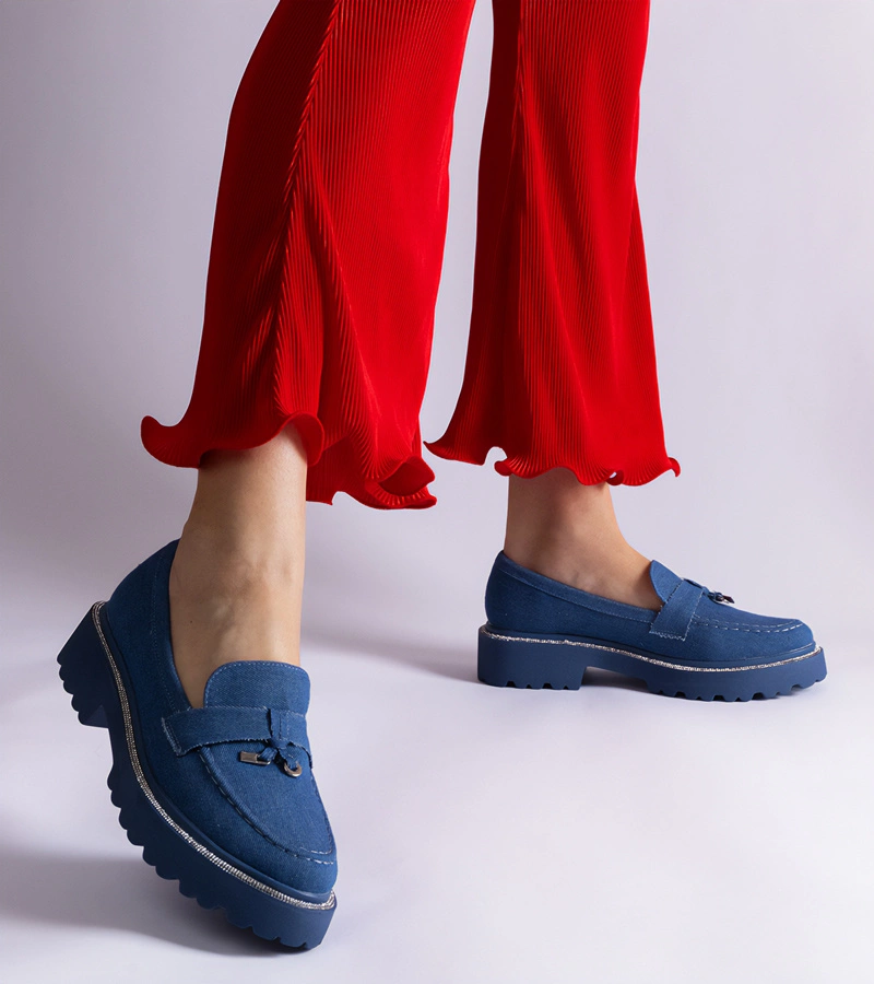 Hesr Niebieskie mokasyny zdobione cyrkoniami