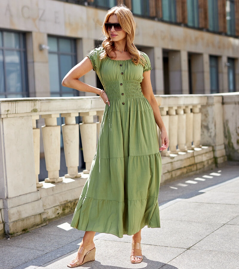 Jasnozielona sukienka maxi z krótkim rękawem