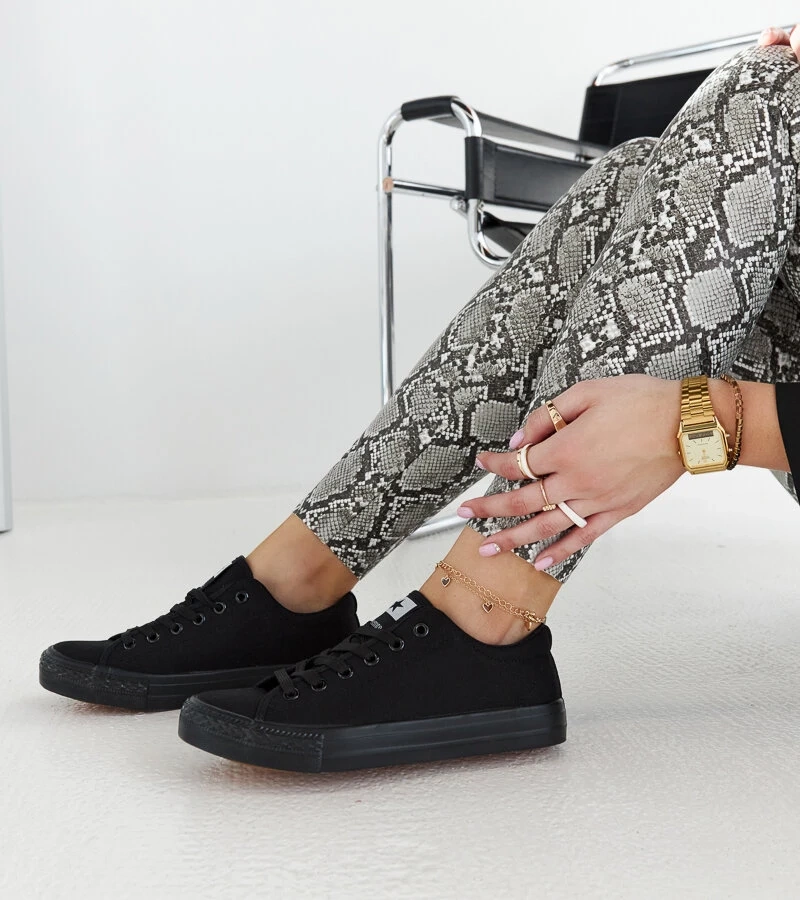 Hers Czarne materiałowe trampki