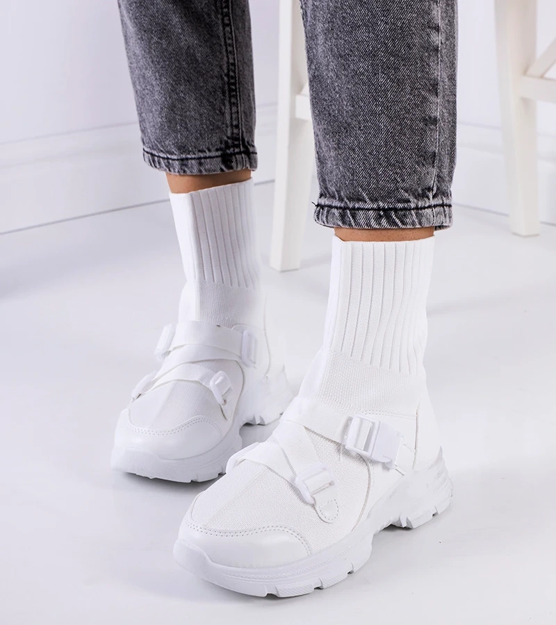Białe sneakersy z wysoką cholewką