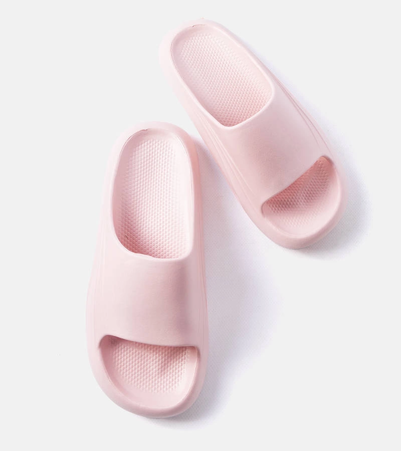 Różowe sportowe klapki