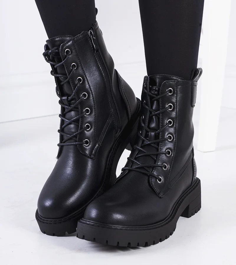 Czarne botki eko-skóra