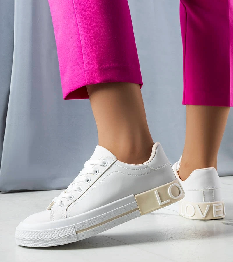 Białe tenisówki z beżową wstawką