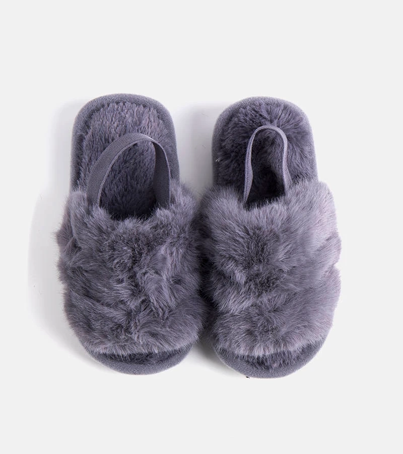 Szare kapcie na gumkę