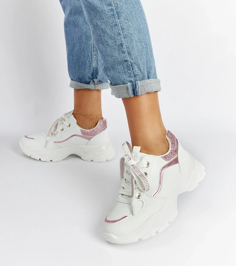 Białe masywne sneakersy z cyrkoniami
