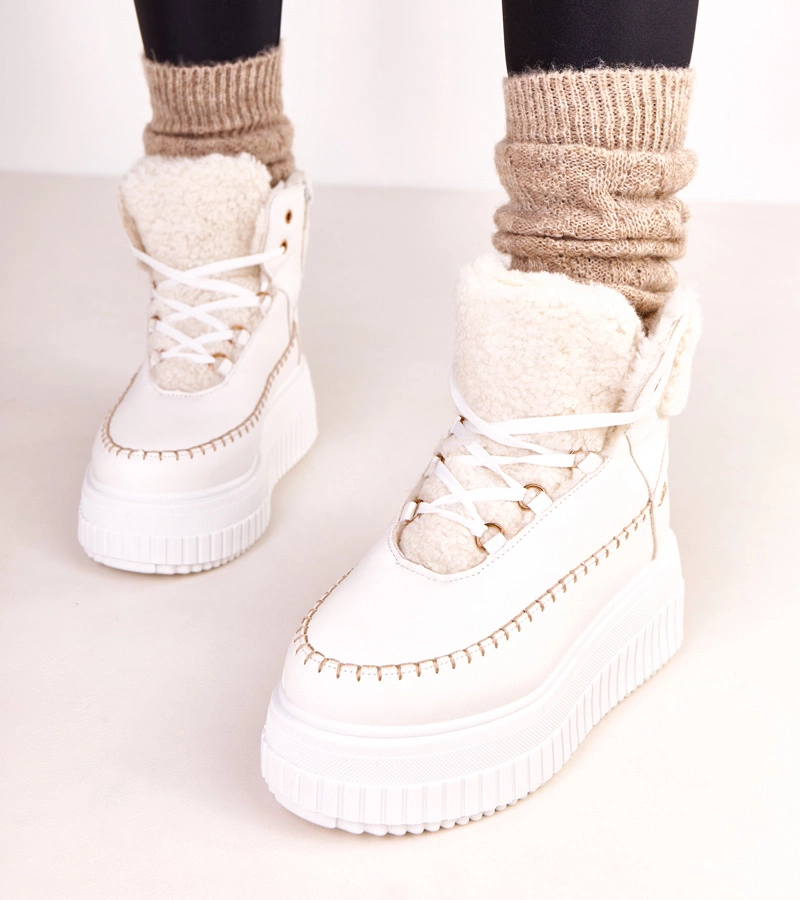 Hers Białe botki sportowe ocieplane na platformie