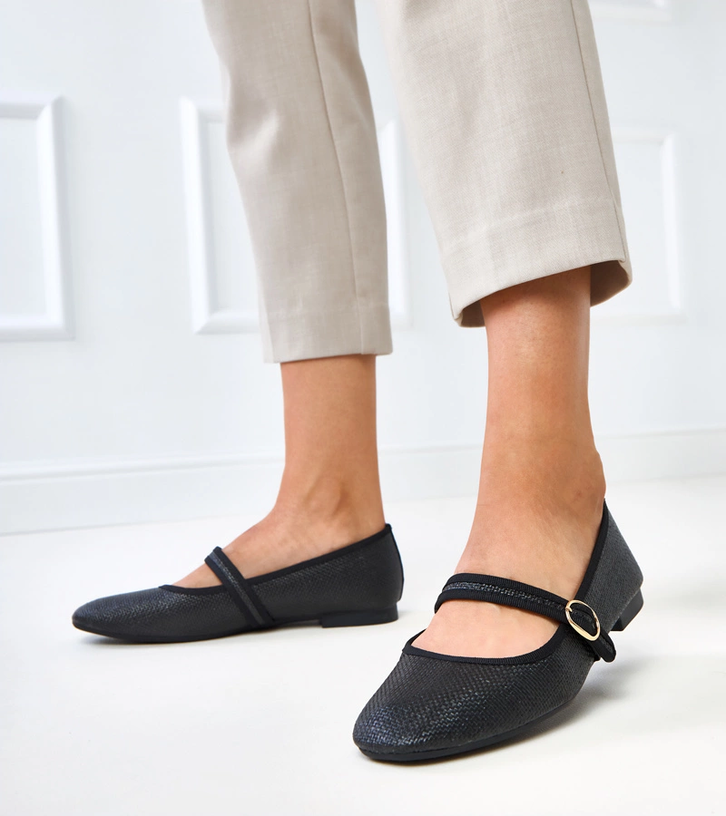 Hers Czarne damskie balerinki ze sprzączką