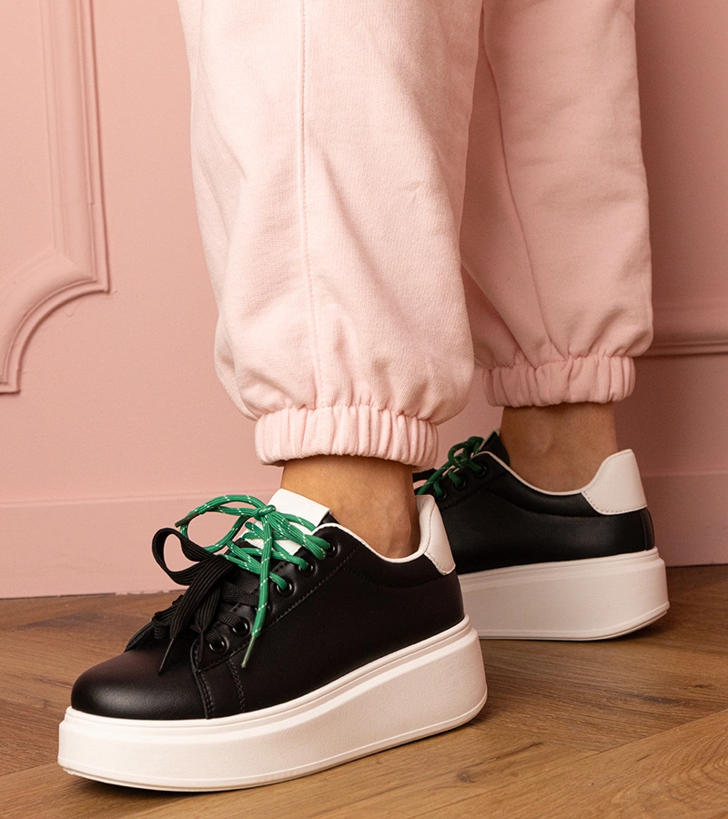 Hers Czarne sneakersy sportowe na platformie