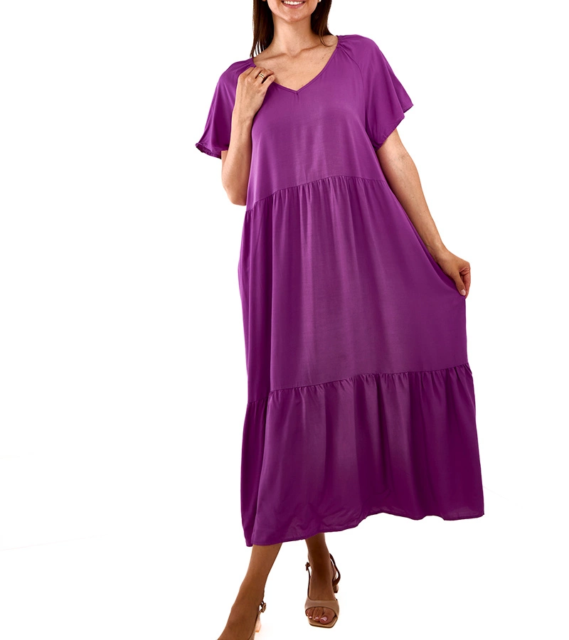 Fioletowa sukienka maxi o luźnym kroju