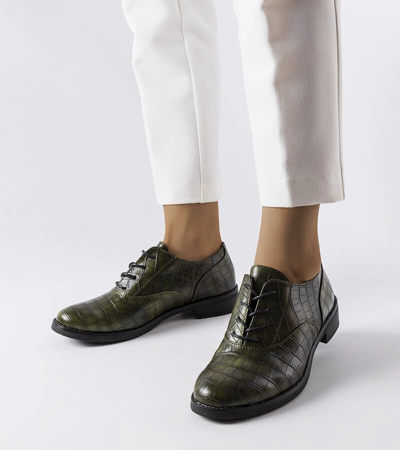 Zielone półbuty z tłoczonej ekoskóry