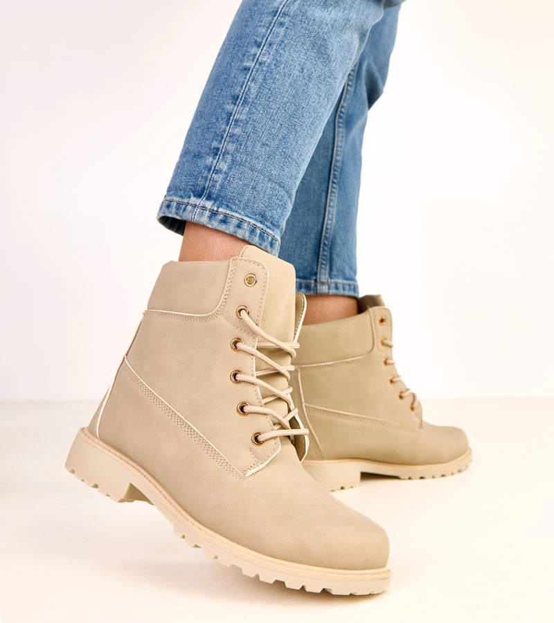 Hers Beżowe workery z matowym wykończeniem