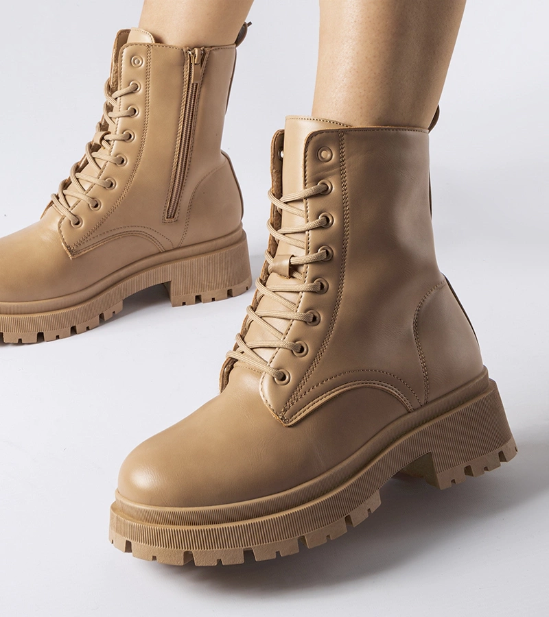 Beżowe ocieplane workery damskie