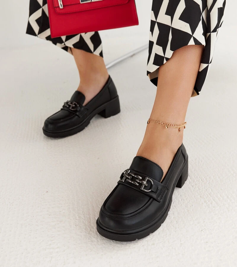 Czarne eko- skórzane mokasyny