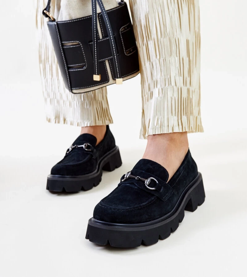 Czarne skórzane mokasyny Vinceza