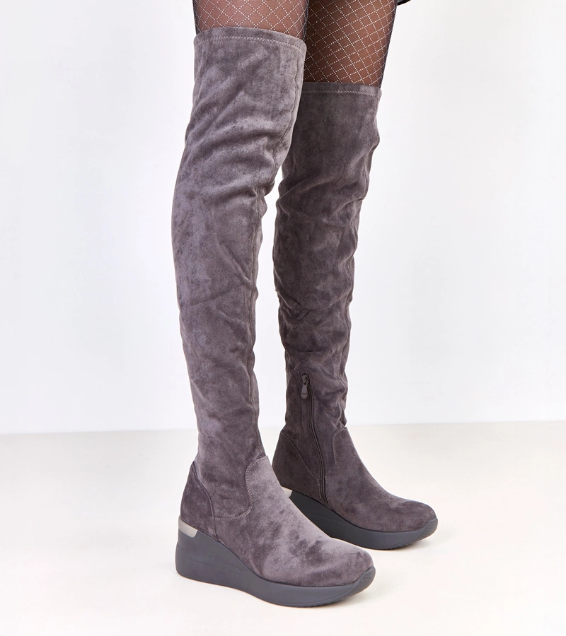 Hers Szare kozaki ekozamszowe na koturnie