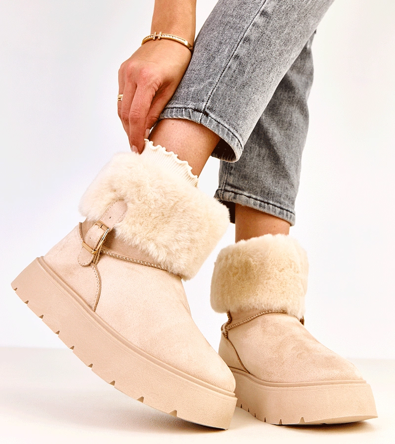 Hers Beżowe śniegowce na platformie zdobione klamerką