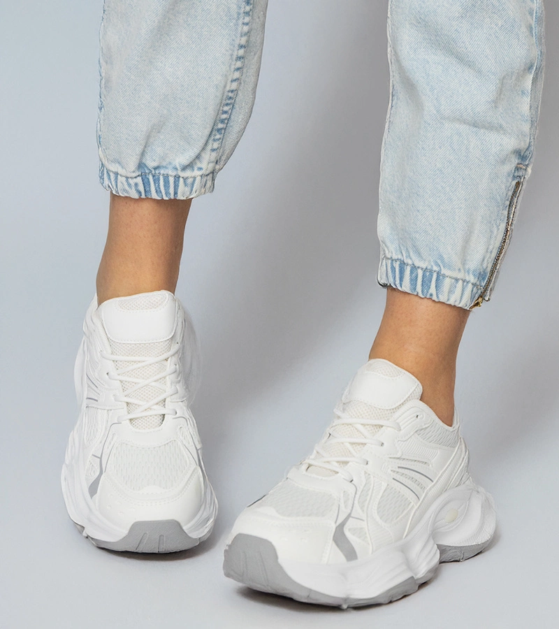 Hers Białe sneakersy sportowe na masywnej podeszwie