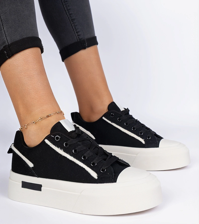 Hers Czarne trampki damskie materiałowe na platformie