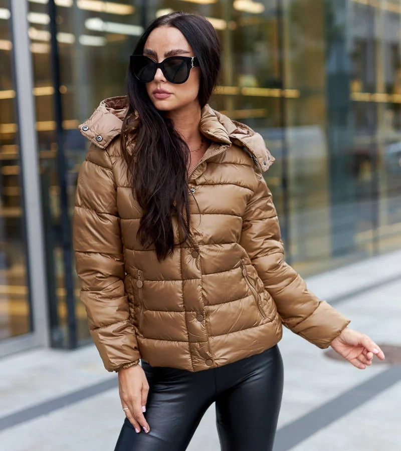 Brązowa połyskująca kurtka