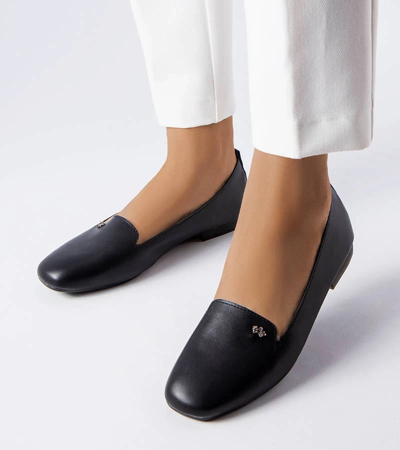 Czarne eleganckie balerinki