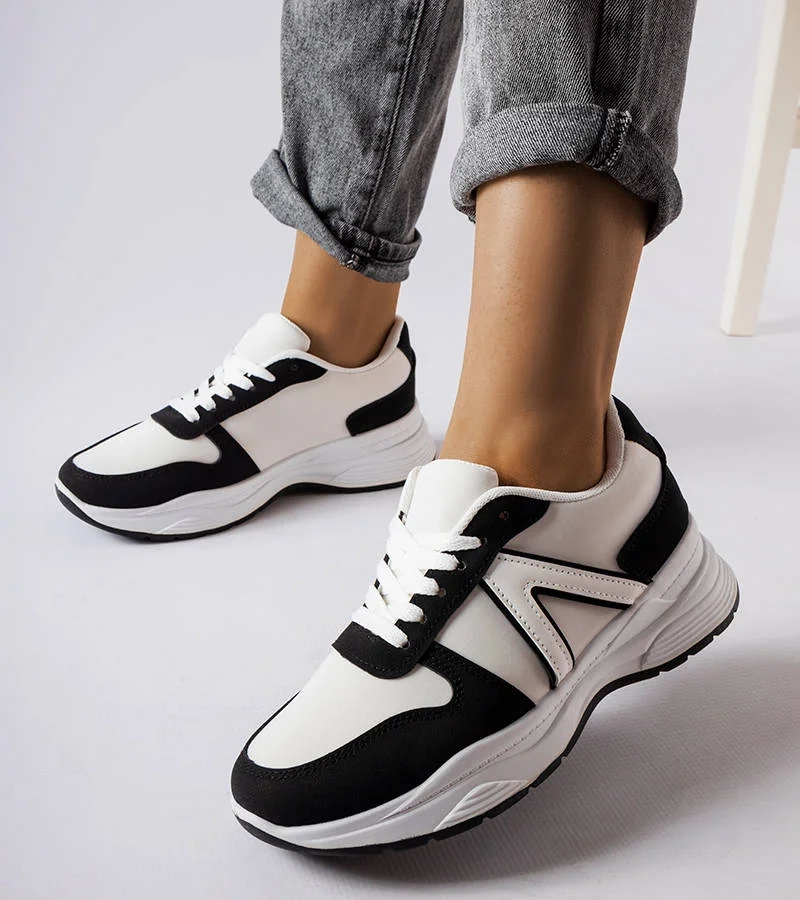 Biało czarne sportowe sneakersy