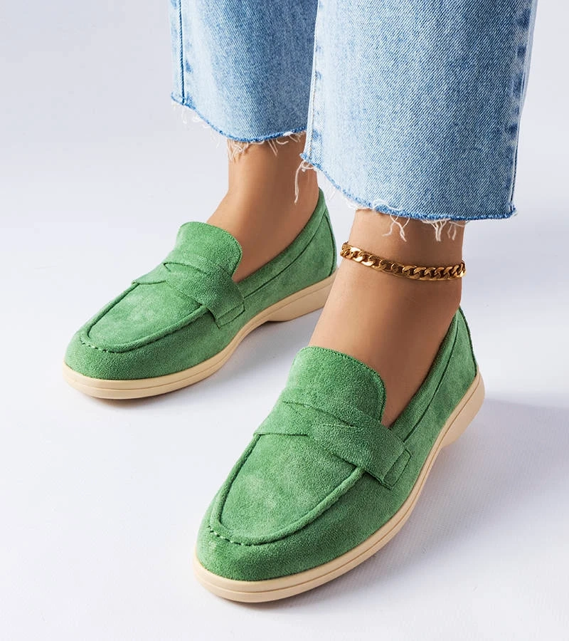 Zielone klasyczne mokasyny z eko-zamszu