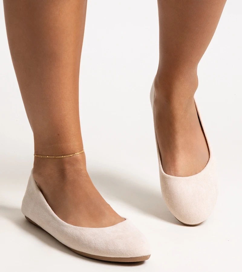 Jasnobeżowe baleriny z eko zamszu