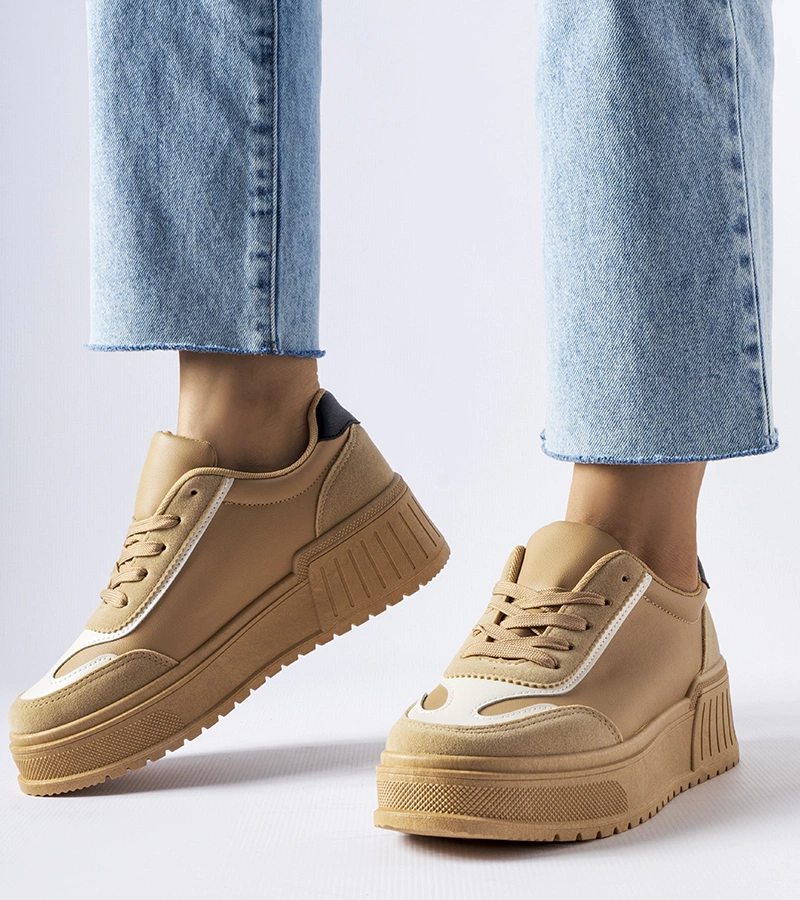 Beżowe sneakersy na grubej platformie