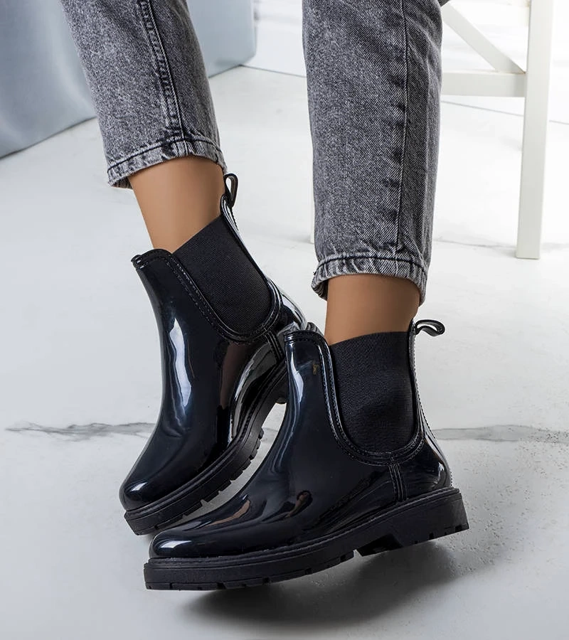 Czarne kalosze damskie