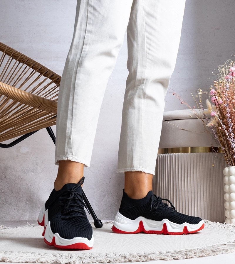 Buty czarne sportowe