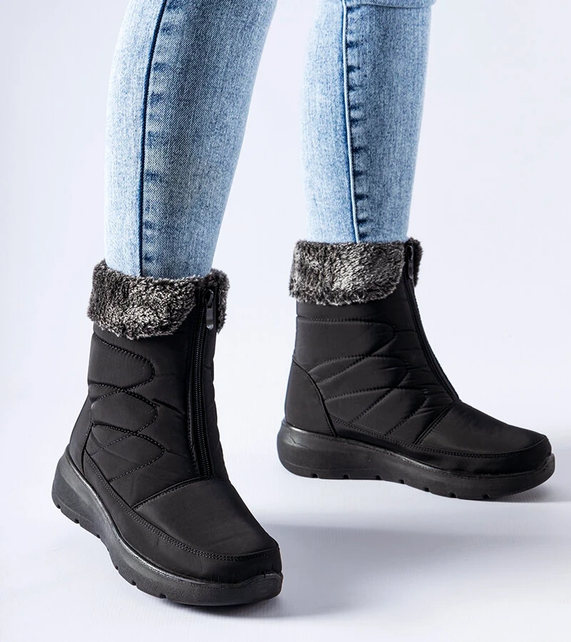 Czarne śniegowce na niskiej koturnie