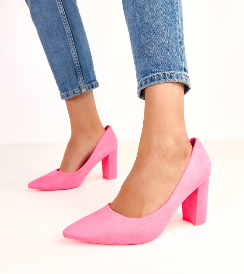 Hers Różowe czółenka z ekozamszu na słupku