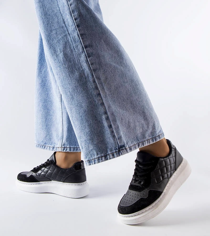 Czarne sneakersy damskie