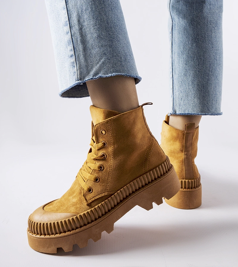 Brązowe wysokie trampki eko-zamsz