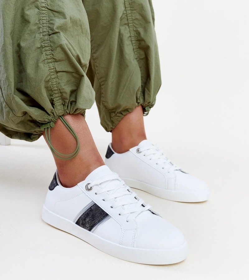 Biało-czarne sneakersy z ozdobnym paskiem