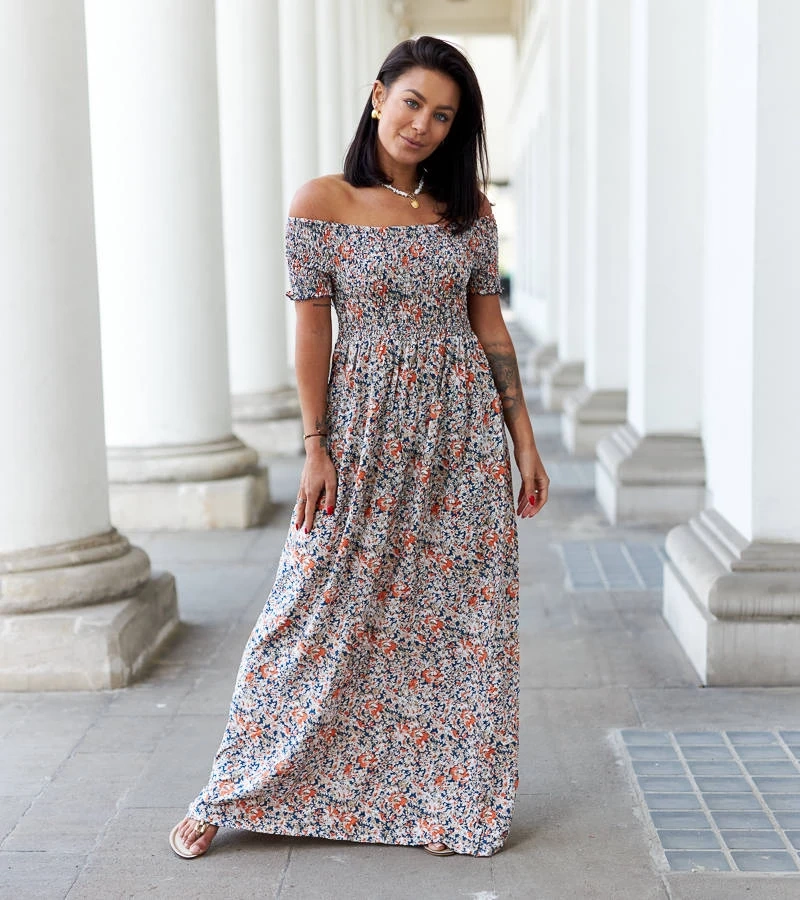 Granatowa sukienka maxi z marszczeniem