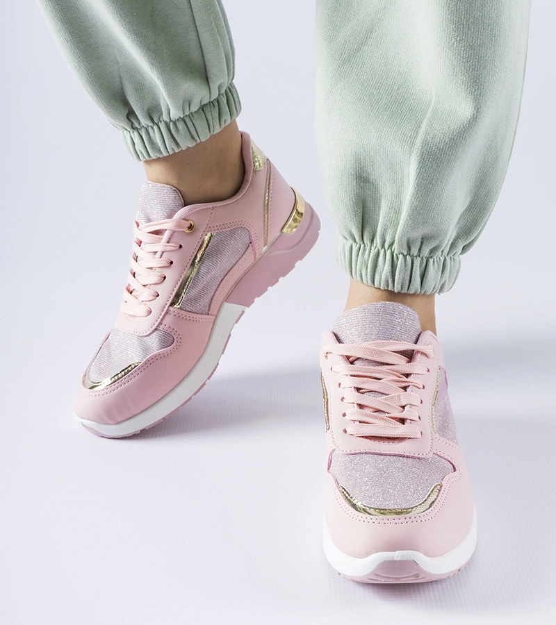 Różowe sneakersy z ozdobną nitką