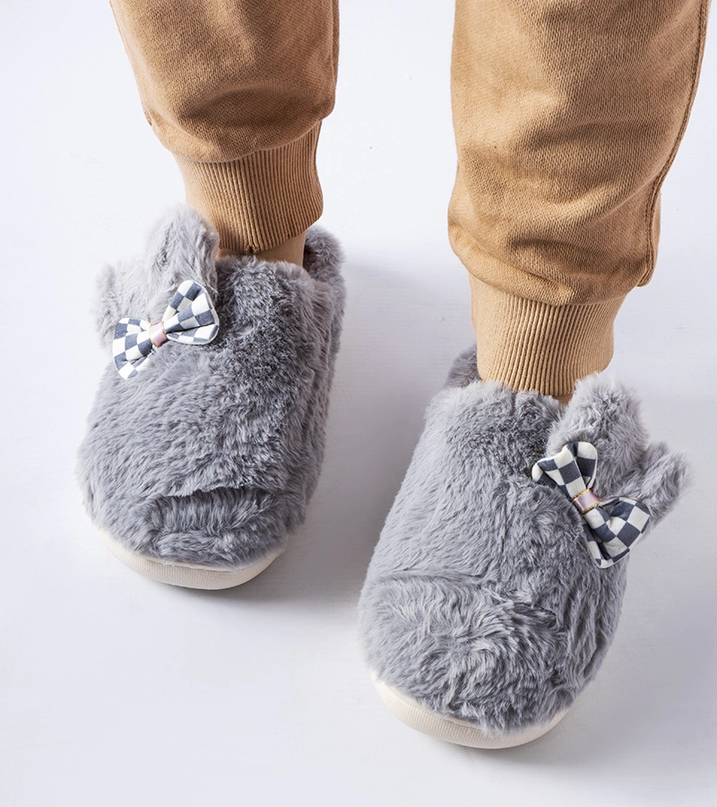 Szare ocieplane damskie kapcie z uszami