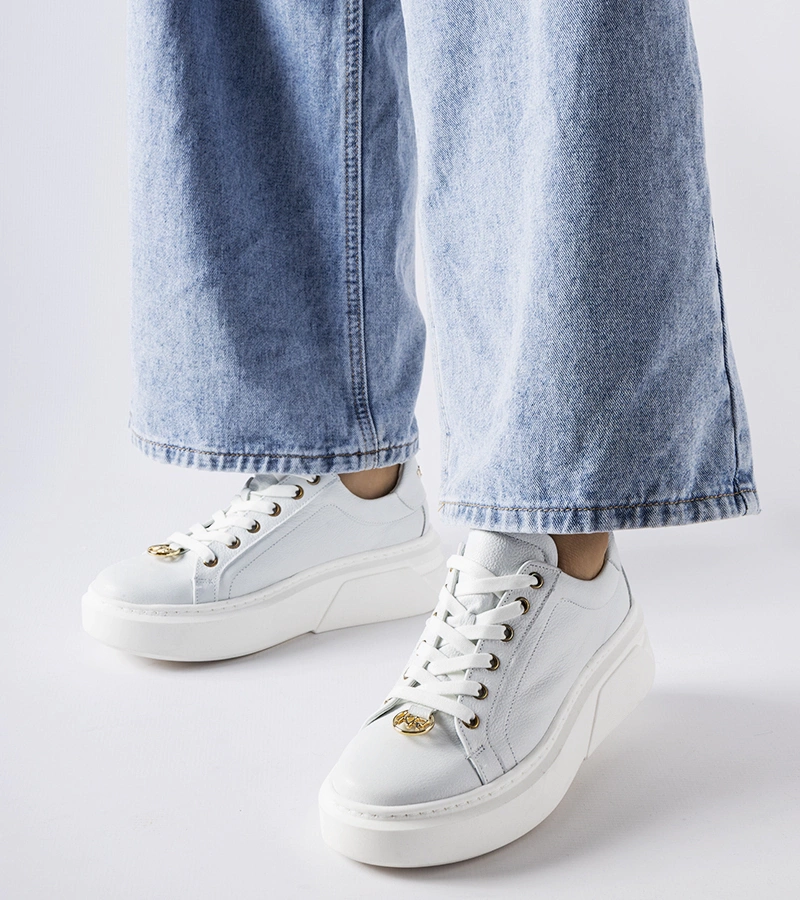 Skórzane półbuty w kolorze błękitnym Karino