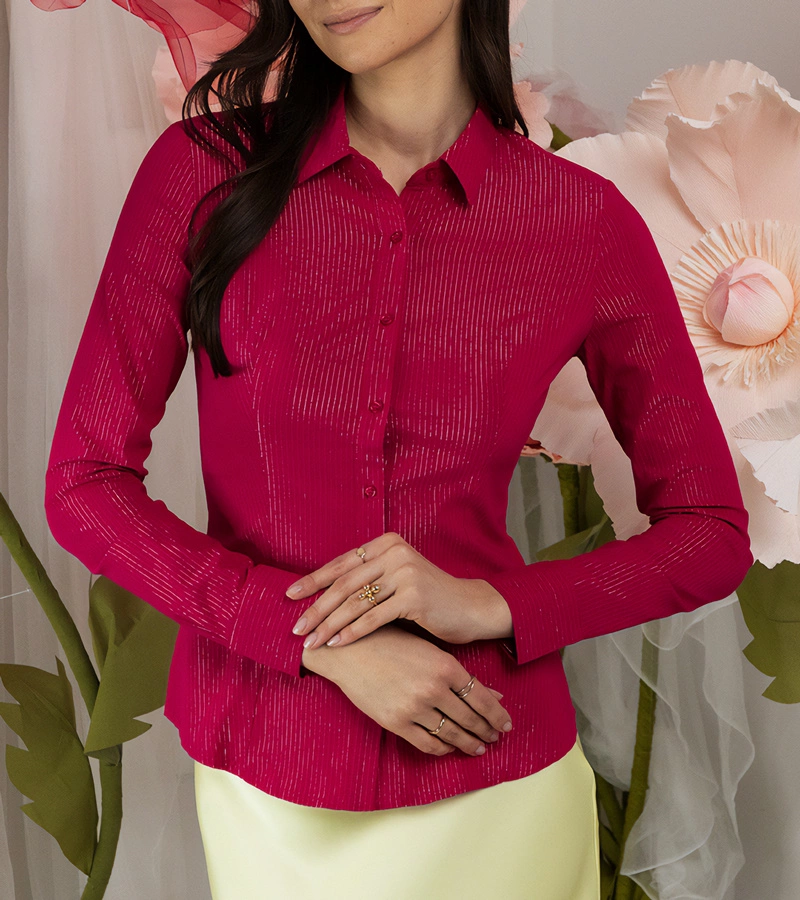 Różowa koszula damska