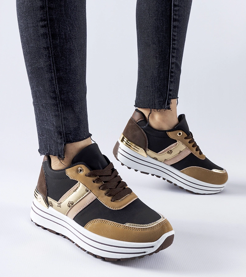 Brązowe sneakersy na platformie