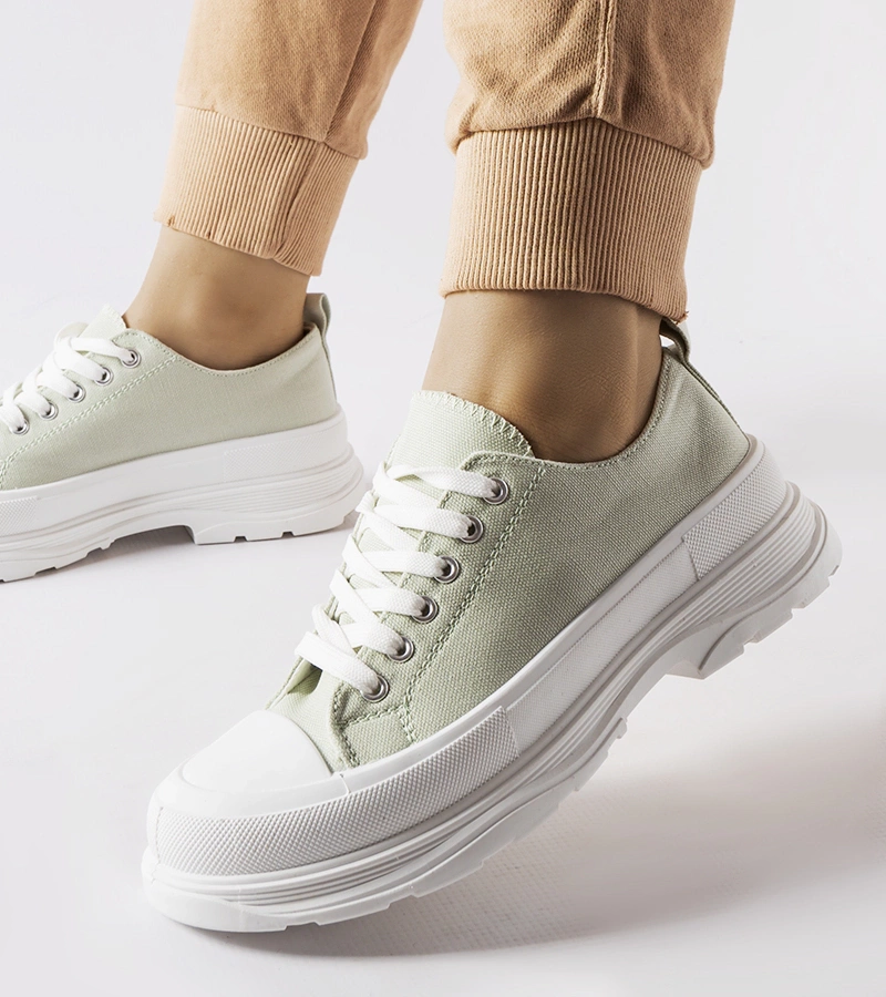 Zielone trampki na sportowej podeszwie