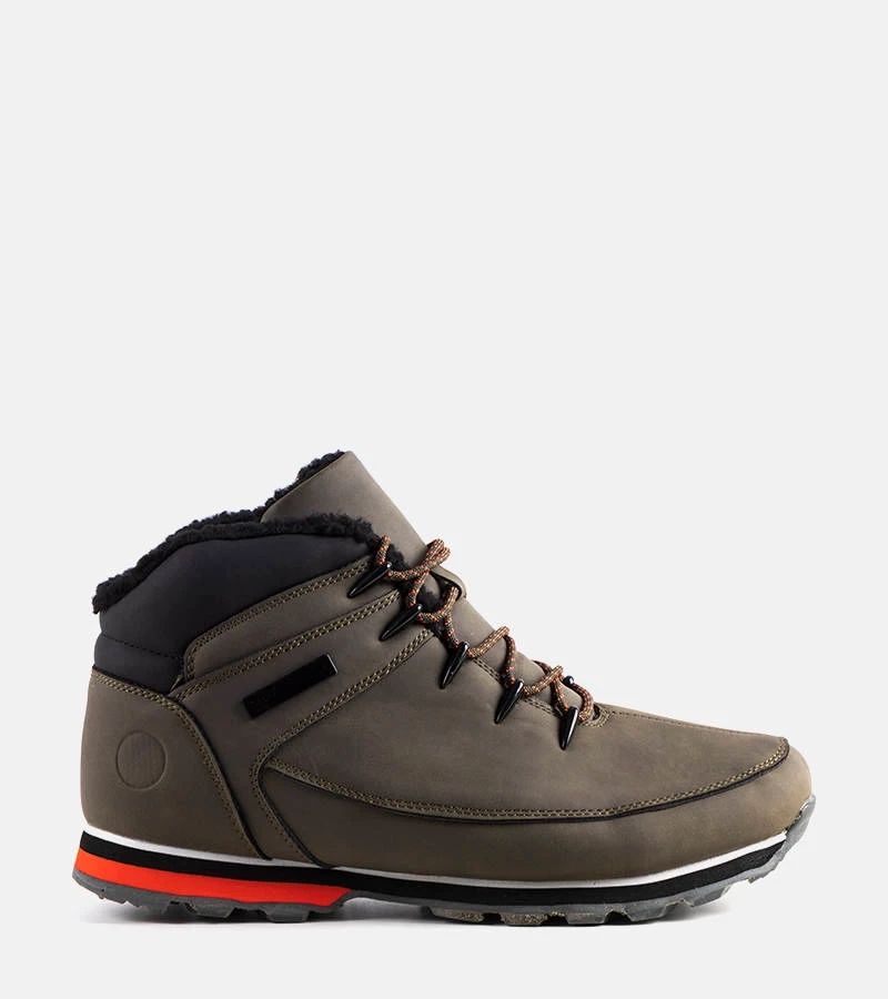 Zielone ocieplane trapery