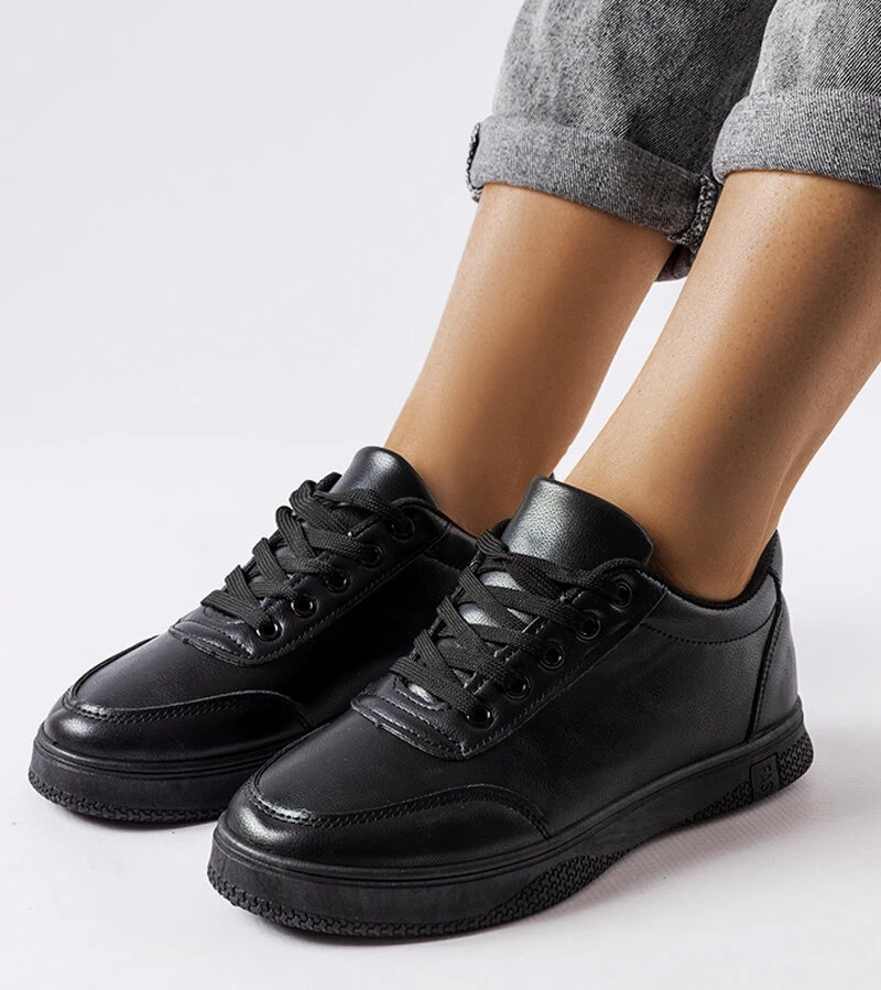 Czarne sportowe sneakersy