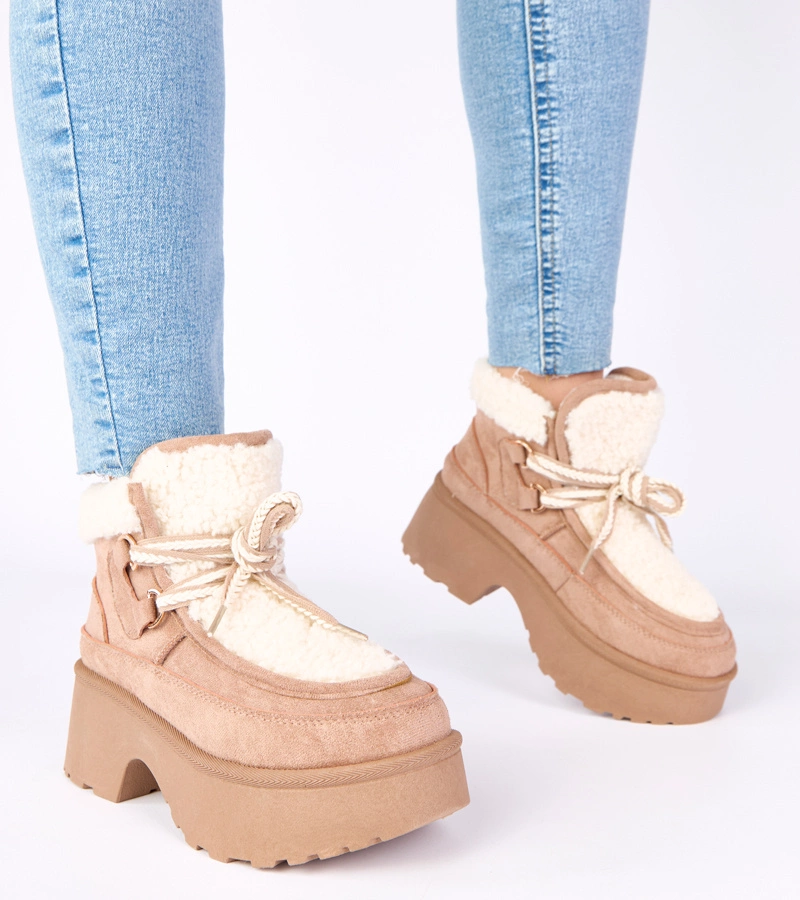 Hers Ciemnobeżowe śniegowce z futerkiem na platformie