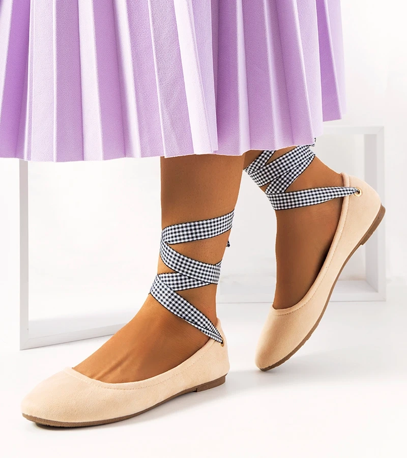 Hers Beżowe balerinki z kokardką