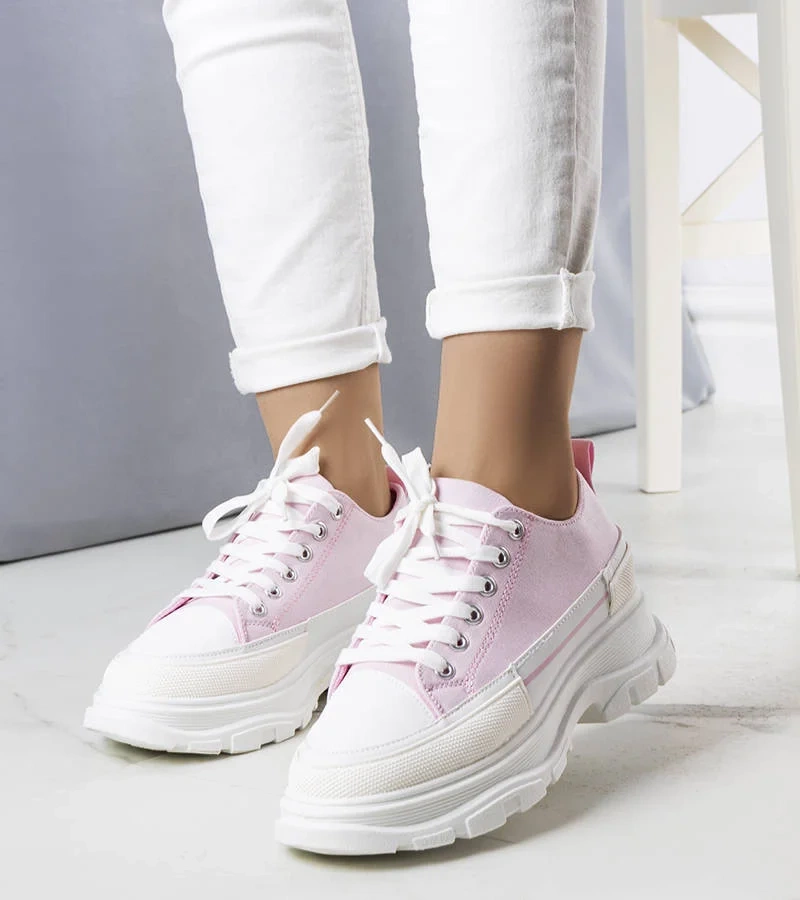 Różowe trampki na wysokiej podeszwie