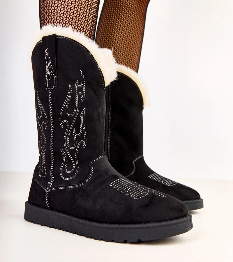 Hers Czarne śniegowce z haftem na cholewce