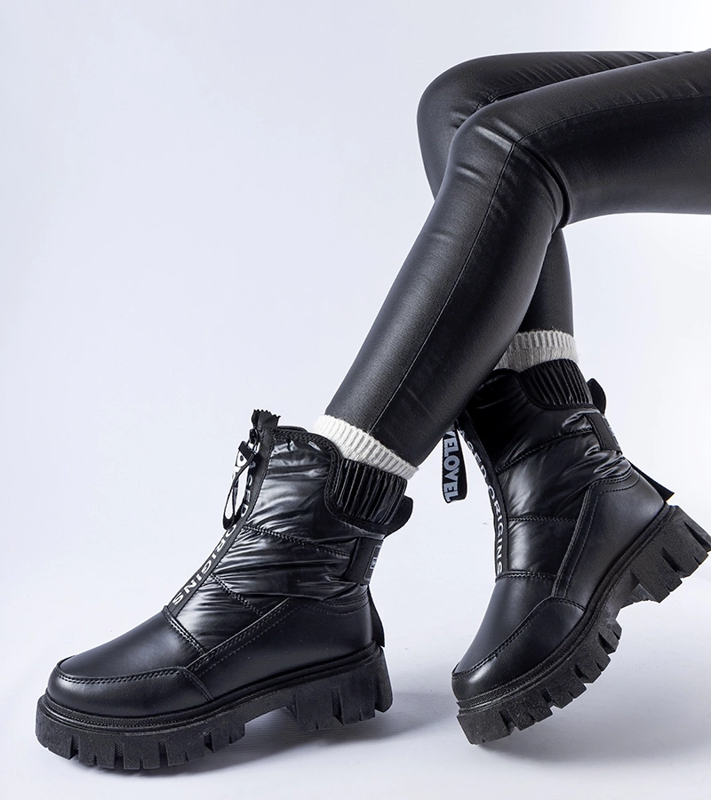 Czarne ocieplane pikowane śniegowce