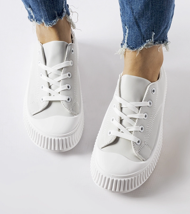 Szare trampki na platformie